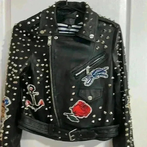 **Host Pick **ZARA BLACK REAL LEATHER BIKER JACKET WITH  STUDS AND PATCHES - Picture 1 of 17